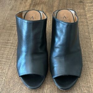 AQUATALIA MULE PEEP TOE HEEL